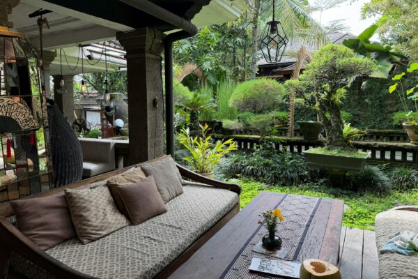 Safe and Family-Friendly House Porch Design Ideas for Kids, Seniors, and Pets